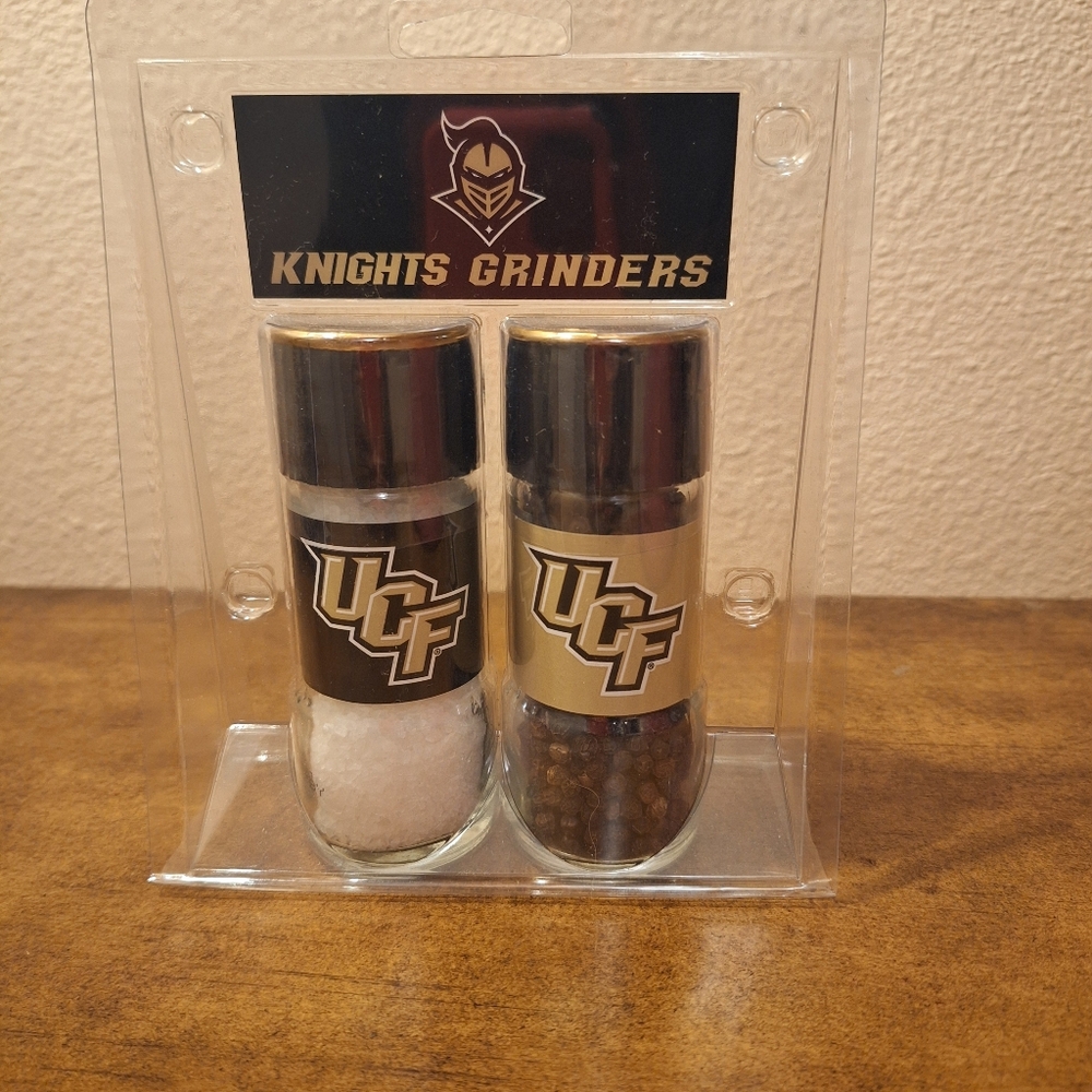 Mediterranean Sea Salt/ Whole Black Peppercorn Grinder- UCF Knights. Exp. 7/2028